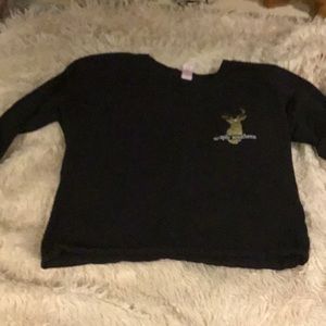 selling a simply southern “hey deer” shirt!